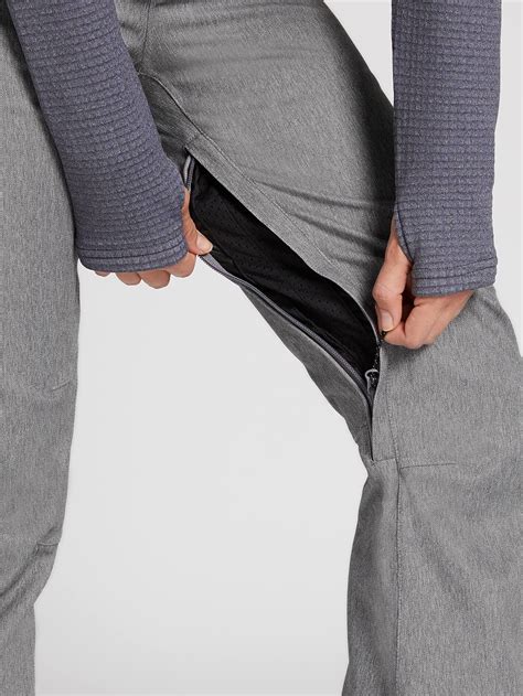 Women's Snow Pants - Women's Ski & Snowboard Gear | Volcom | Womens ...
