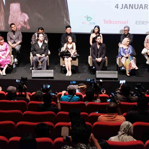 Chemistry Organik Morgan Oey-Acha Septriasa dalam Film Suami Yang Lain ...