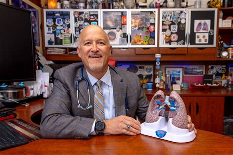 How to Choose a Pulmonologist — The Lung Docs