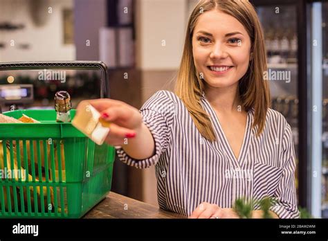 Cashier Computer 的图像结果