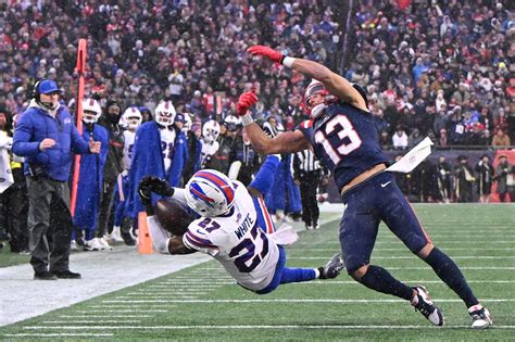 Ja'Marr Chase apologizes after spitting suspension, omits Jalen Ramsey