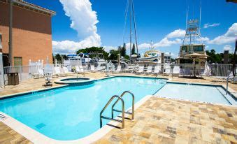 Gulf View Retreat - Spa, Gym, Hot tub, Wifi, Family Balcony, Madeira ...