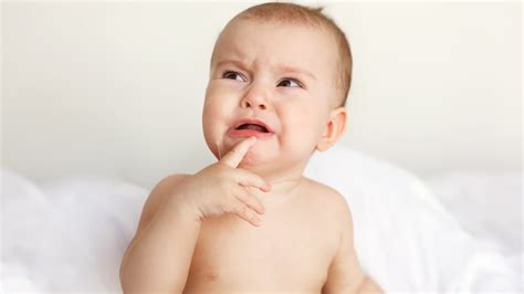 Is Honey Safe for Babies? Expert Explains the Dangers of Infant Botulism