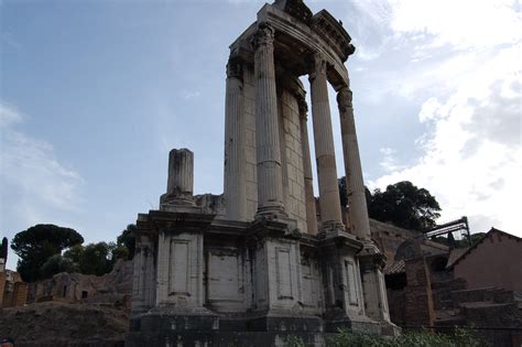 Temple of Vesta (Illustration) - World History Encyclopedia