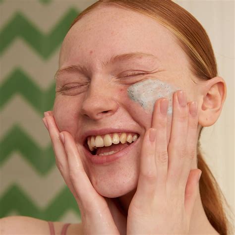 The Gut-Skin Secret to Achieving a Natural Glow