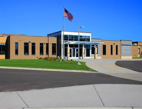 Comprehensive School 的图像结果