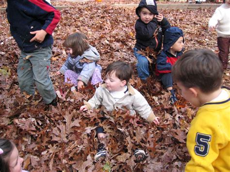 Children Play 的图像结果