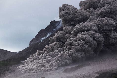 Volcanic Pyroclastic Flow Phillipines 的图像结果