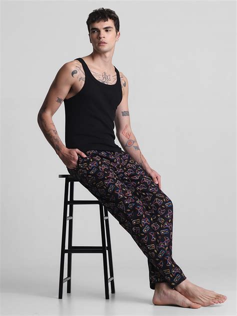 Cotton Pajamas: Buy Cotton Pyjamas for Mens Online in India