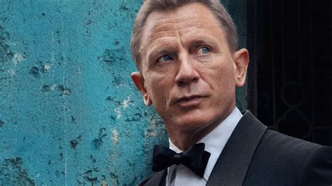 James Bond Casting Director Explains Why a 007 in His 20s Wouldn't Work