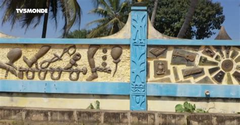 VIDÉO. Bénin : la mémoire de l'esclavage à Ouidah | TV5MONDE - Informations