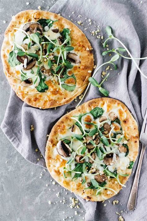 40 Naan Bread Pizza Recipes To Top Off The Weekend Bread