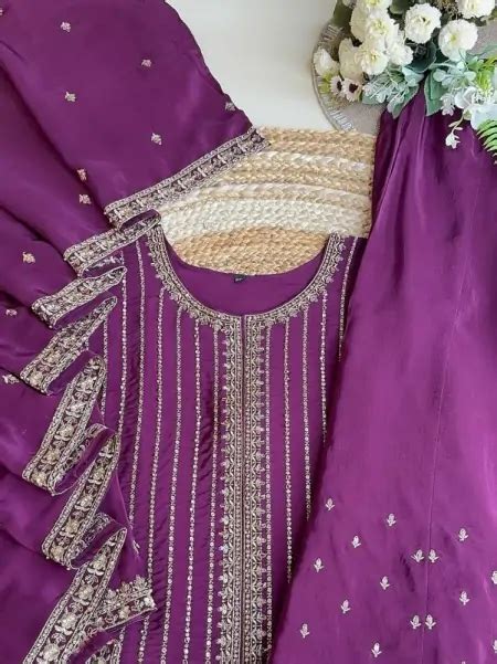 PREMIUM CREPE PARTY WEAR SUIT(WINE)