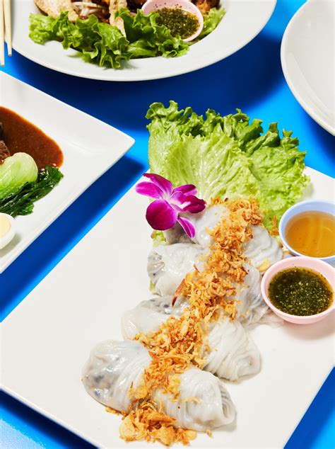 E-Jae Pak Mor’s Viral Dumplings Deserve the TikTok Hype | Seattle Met