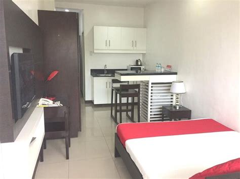COPENHAGEN EAST RESIDENCES (Mandaue) - Hotel Reviews, Photos, Rate ...