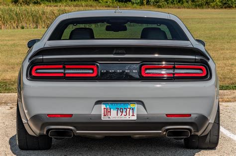 Man Buys Dodge SRT Challenger Super Stock, Sells It 4,500 Miles Later Below MSRP - autoevolution