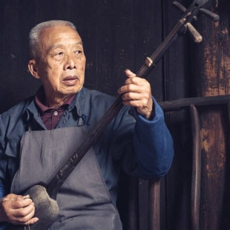 50+ Unusual Musical Instruments (From around the world)