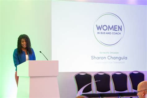 Local Train Ladies Coach 的图像结果