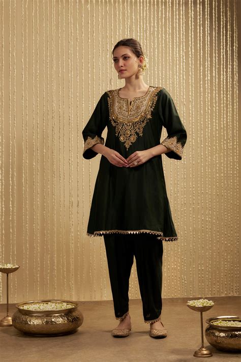 Dark Green Silk Chanderi Short Kurta Pants Set – Mehak Murpana