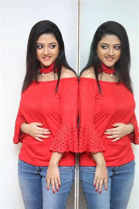 Shriya Sharma latest sizzling pics in red top