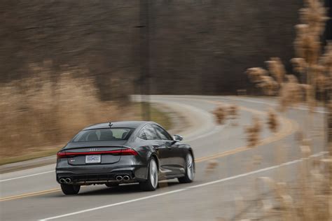 View Photos of the 2020 Audi S7