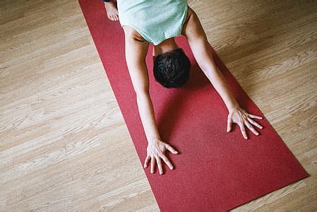 Yoga Website Using HTML CSS JavaScript 的图像结果