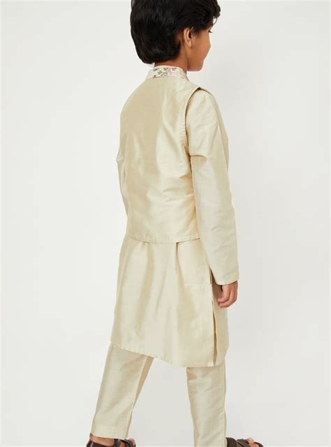 Buy Boys Embroidered Kurta Set with Nehru Jacket Online at just Rs ...