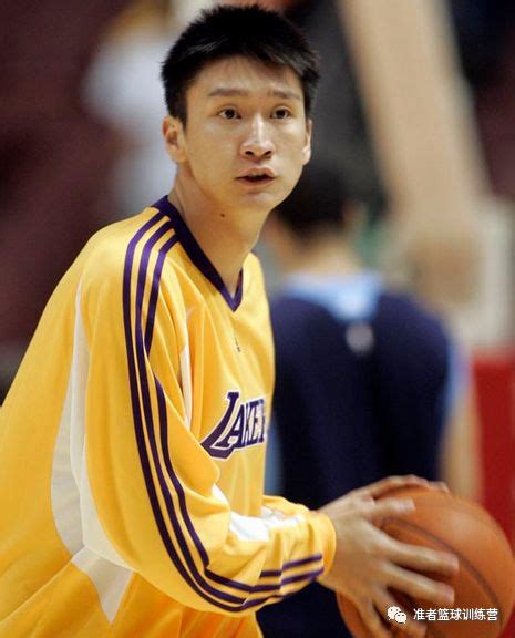 征战21年，篮球运动员孙悦退役！_北京日报网