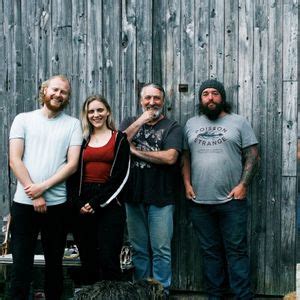 Robert Plant Presents Saving Grace Feat. Suzi Dian | Marty Stuart & His ...