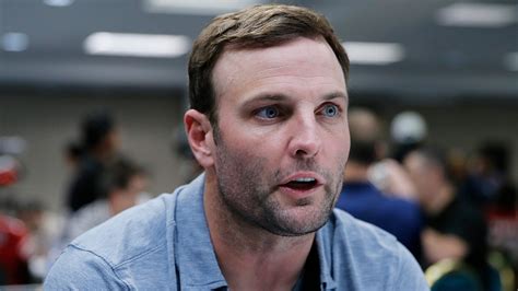 Patriots reportedly considering legendary WR to fill role on staff