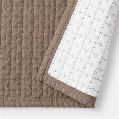 WASHED COTTON QUILTED RUG