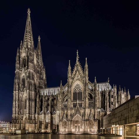 13 Examples of Gothic Architecture in Europe - nextleveldad