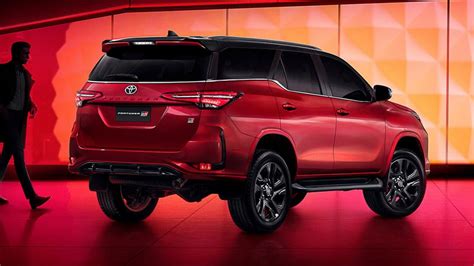 Thai-Spec Toyota Fortuner GR Sport Debuts With Standard 20-Inch Alloys