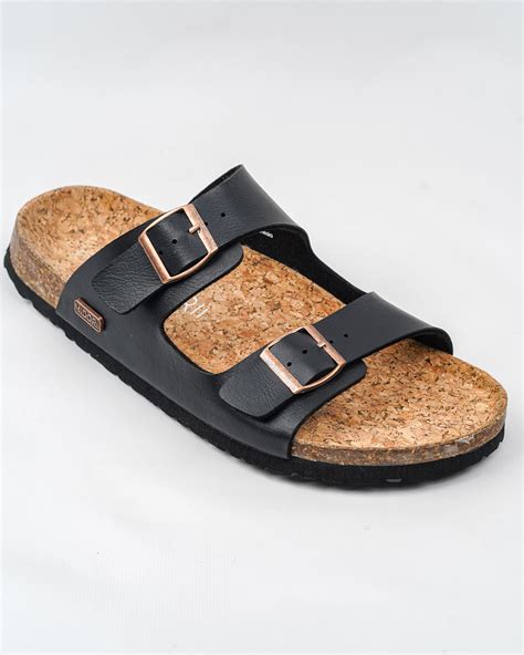 Best Sandals for Men: Stylish and Comfortable Men's Sandals