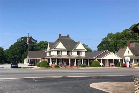 Sandifer Funeral Home | Trusted Funeral & Cremation Services