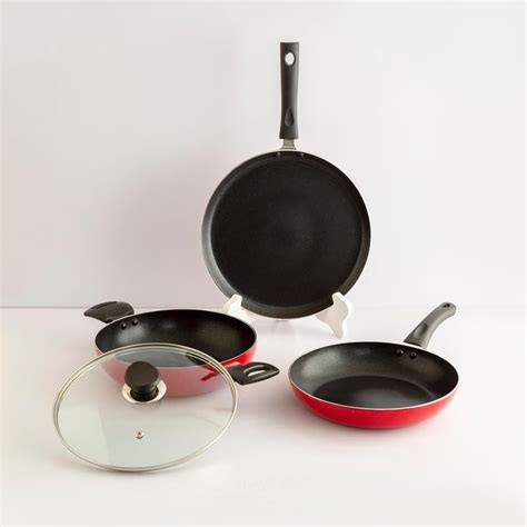 Buy Delight Bastion 4-Pc. Cookware Set from Home Centre at just INR 2999.0