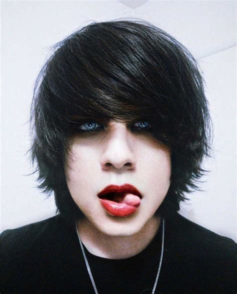 40+ Best Emo Hairstyles For Guys To Fit Your Edgy Personality | Emo ...