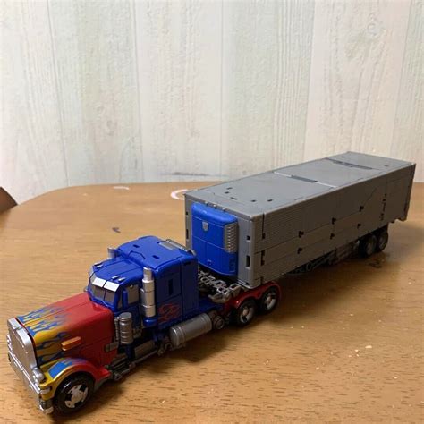 Transformers Studio Series SS-39 Jetwing Optimus | Ubuy India