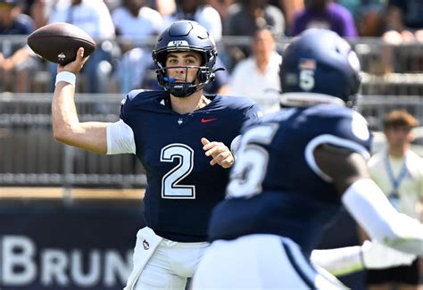 Skyler Bell sparks UConn football to dominant 59-13 win over CCSU in opener