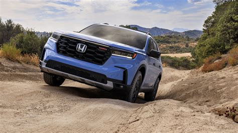 The 2023 Honda Pilot TrailSport Is 'The Most Off-Road Capable Honda SUV Ever' Except It Isn't ...