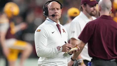 Target in ICE operation, where agents detained US citizen in only ...