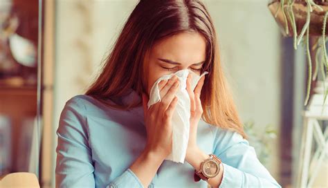 17 Major Causes of Blocked Nose - lifeberrys.com