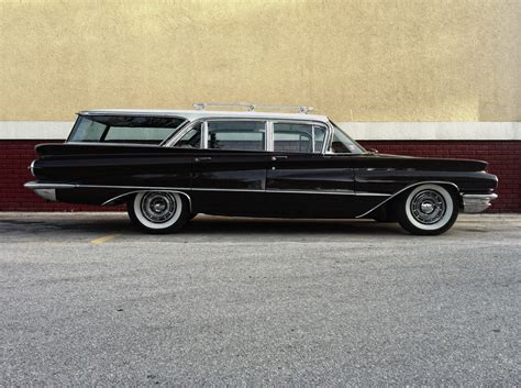 Buick Invicta Station Wagon - 1960 - Precious Cars Berlin