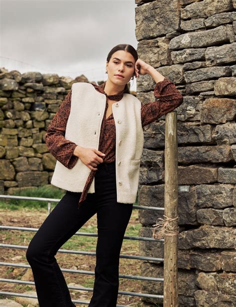 Nobody’s Child | Carefully Crafted Fashion