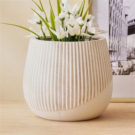 Buy Gloria Earthy Terracotta Floor Planter from Home Centre at just INR ...