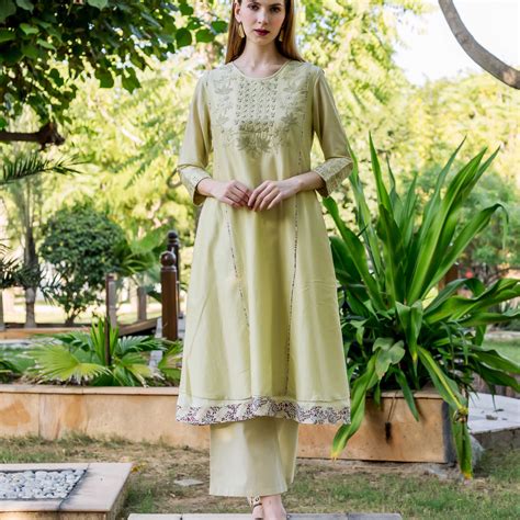Sea Green Embroidered A-Line Kurta with Printed Hem – MISSPRINT