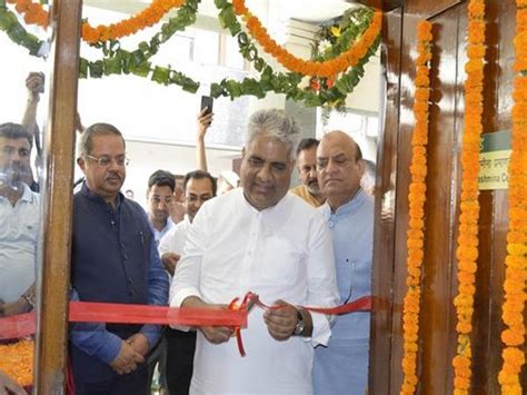 Uttarakhand: Bhupender Yadav inaugurates Pashmina Certification Centre ...