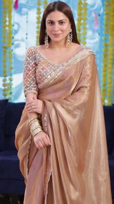 Shraddha Arya Inspired Sares Looks For Temple Visit!