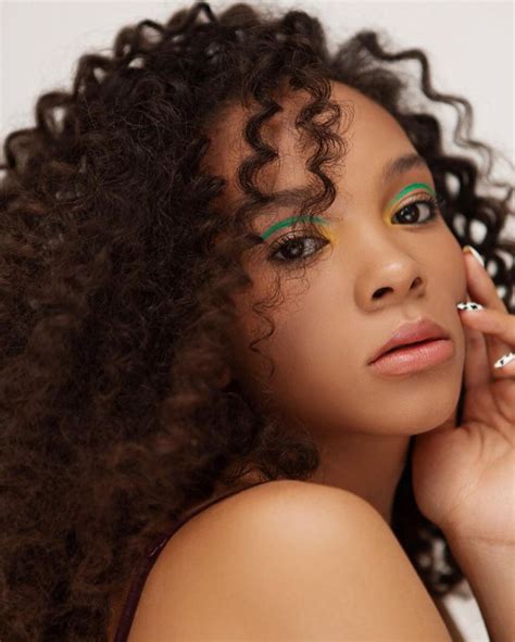 Naomi | Indeed Model Management