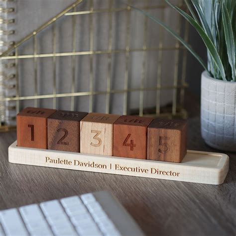 Employee Anniversary Gift - Desktop Blocks - Smiling Tree Gifts